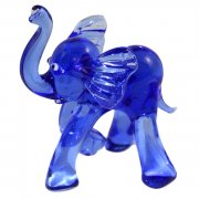 Фигурка слона из стекла